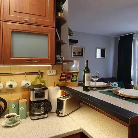Apartment Przytulne Studio W Samym Centrum Wroclawia, 300 Metrow Do Rynku