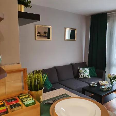 Apartment Przytulne Studio W Samym Centrum Wroclawia, 300 Metrow Do Rynku